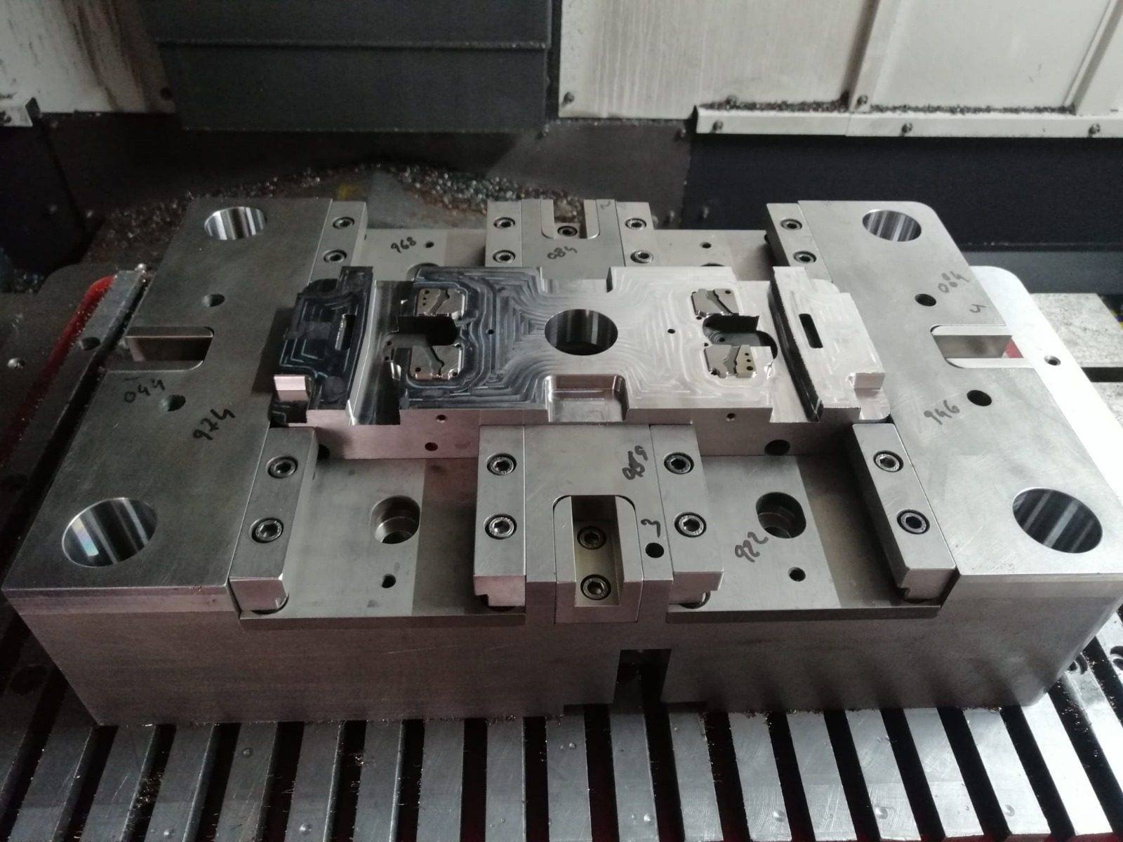 Plastik Kalıp İmalatı